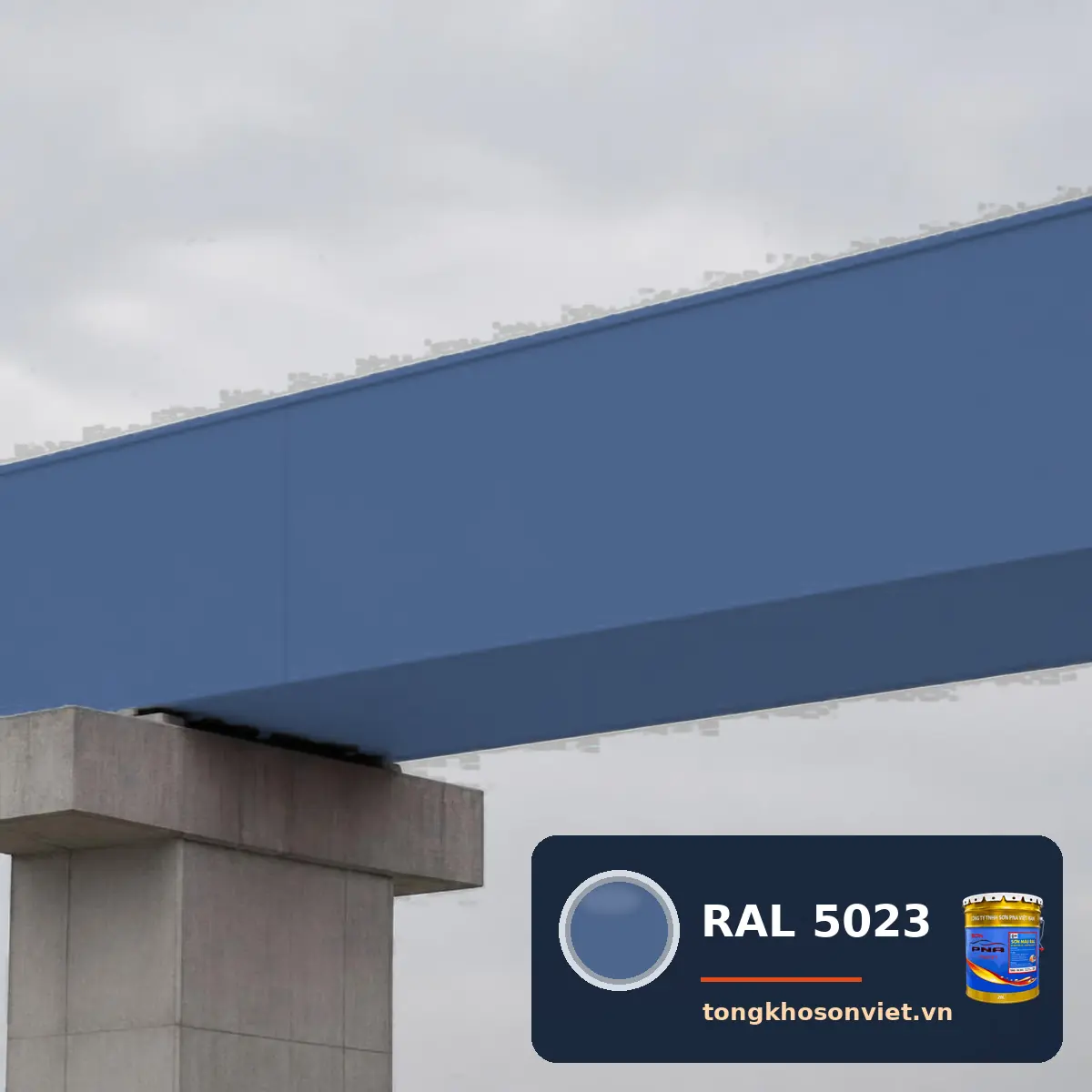 cầu thép – cầu bộ hành ngoài trời sơn phủ màu RAL 5023 Xanh dương xa (Distant blue)